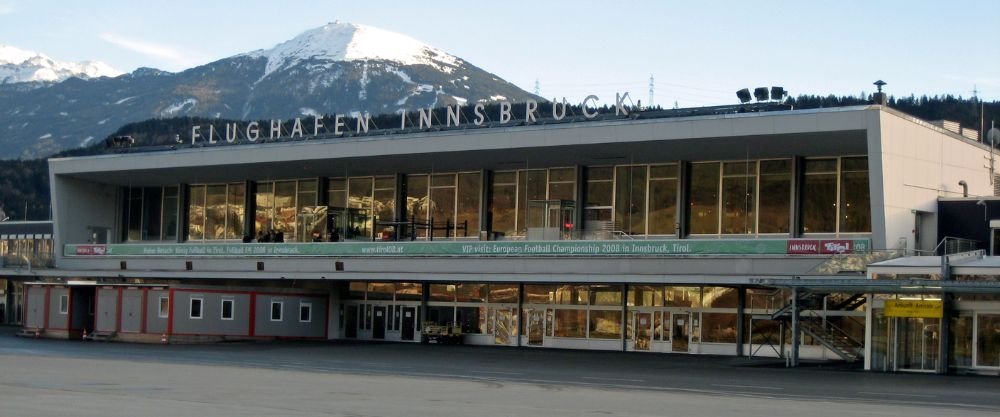 What Terminal is Jet2 Airlines at INN – Innsbruck Airport