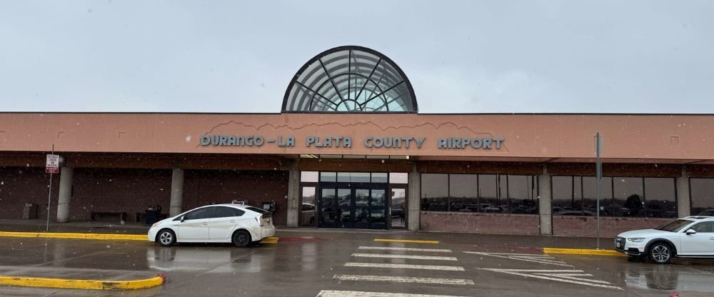 What Terminal is United Airlines at DRO – Durango-La Plata County Airport